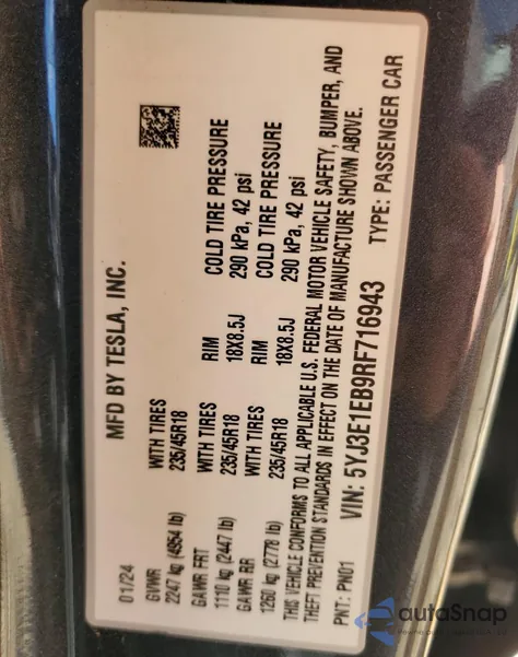 2024 Tesla Model 3 from USA, damaged, VIN 5YJ3E1EB9RF716943